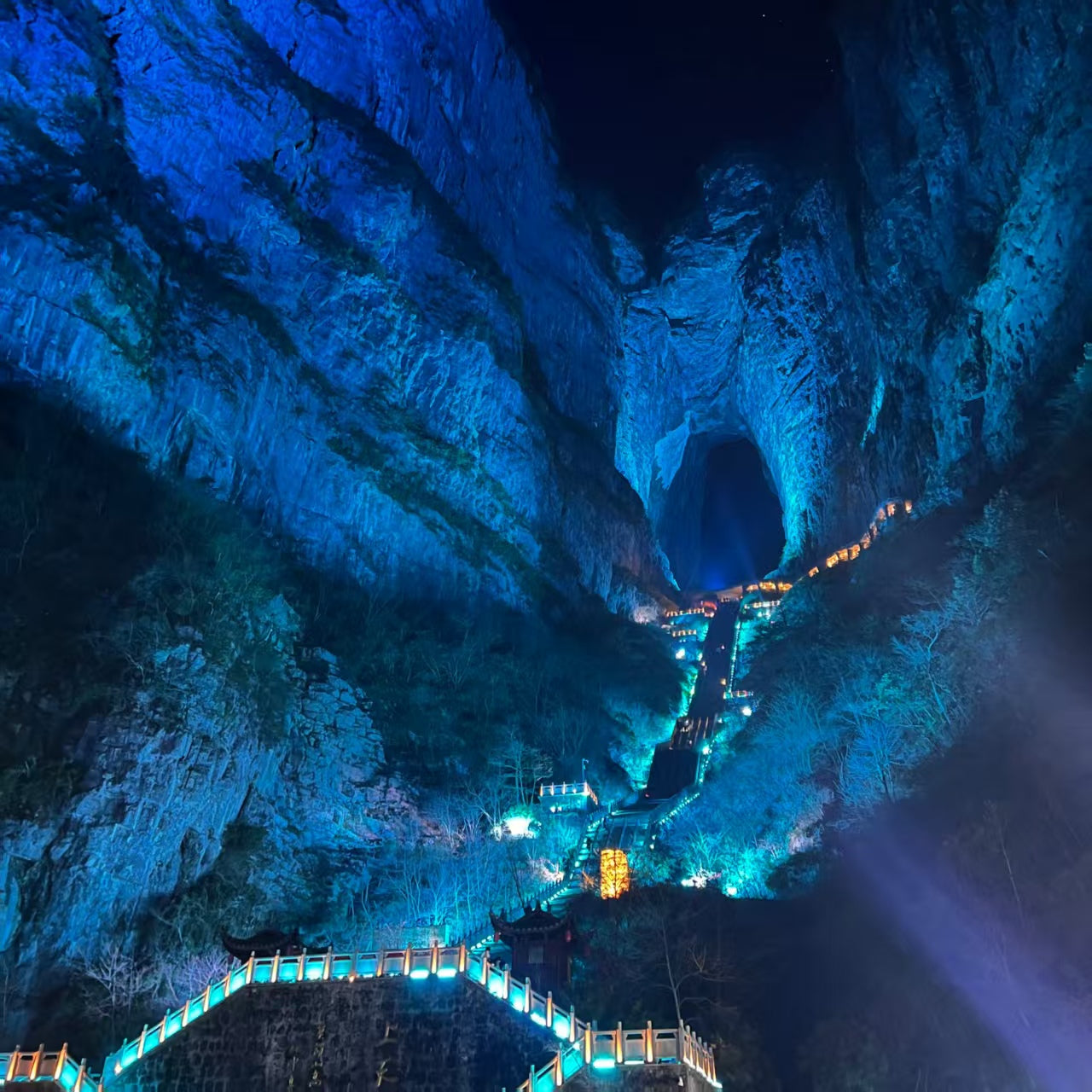 6 Days 5 Nights - Zhangjiajie Popular Tour: Immersive Unlock of World-Class Peak Forest Wonderland!