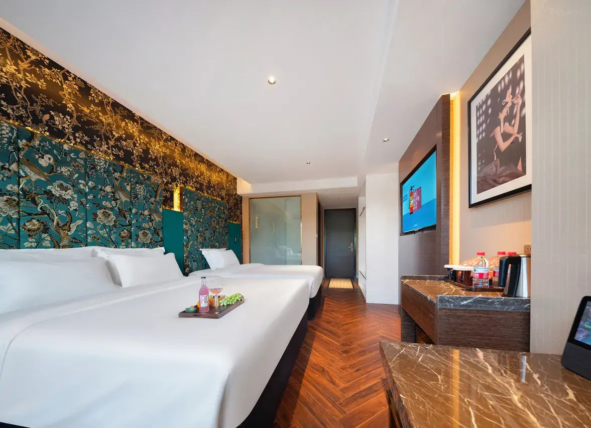 Jinjiang Metropolo Hotel an der Seilbahnstation des Tianmen-Bergs, Zhangjiajie