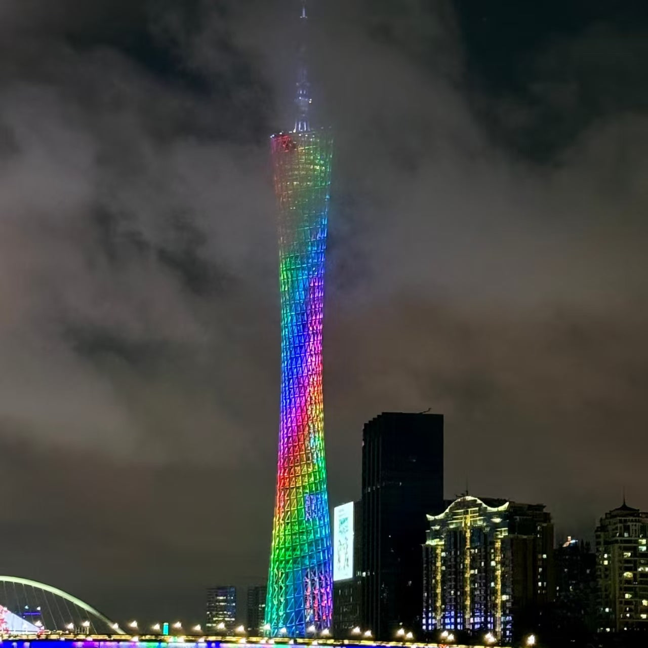 20-Day 19-Night Mountain-Sea Twin Cities & Ancient-Modern China Panoramic Roaming: Guangzhou, Shenzhen, Zhangjiajie, Shanghai, Suzhou, Hangzhou, Xi'an & Beijing