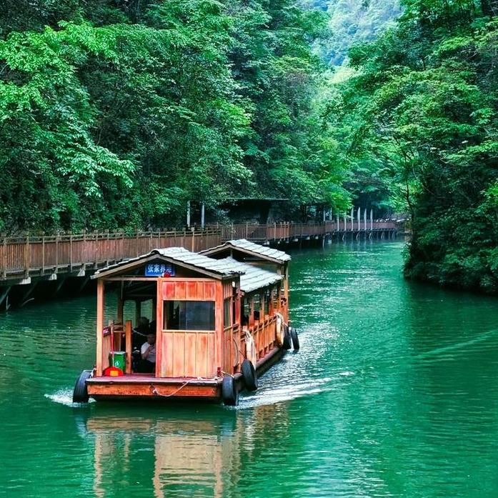 1-Day Private Zhangjiajie Essence Highlights: Tianmen Mountain, Grand Canyon Glass Bridge & The Romance Show