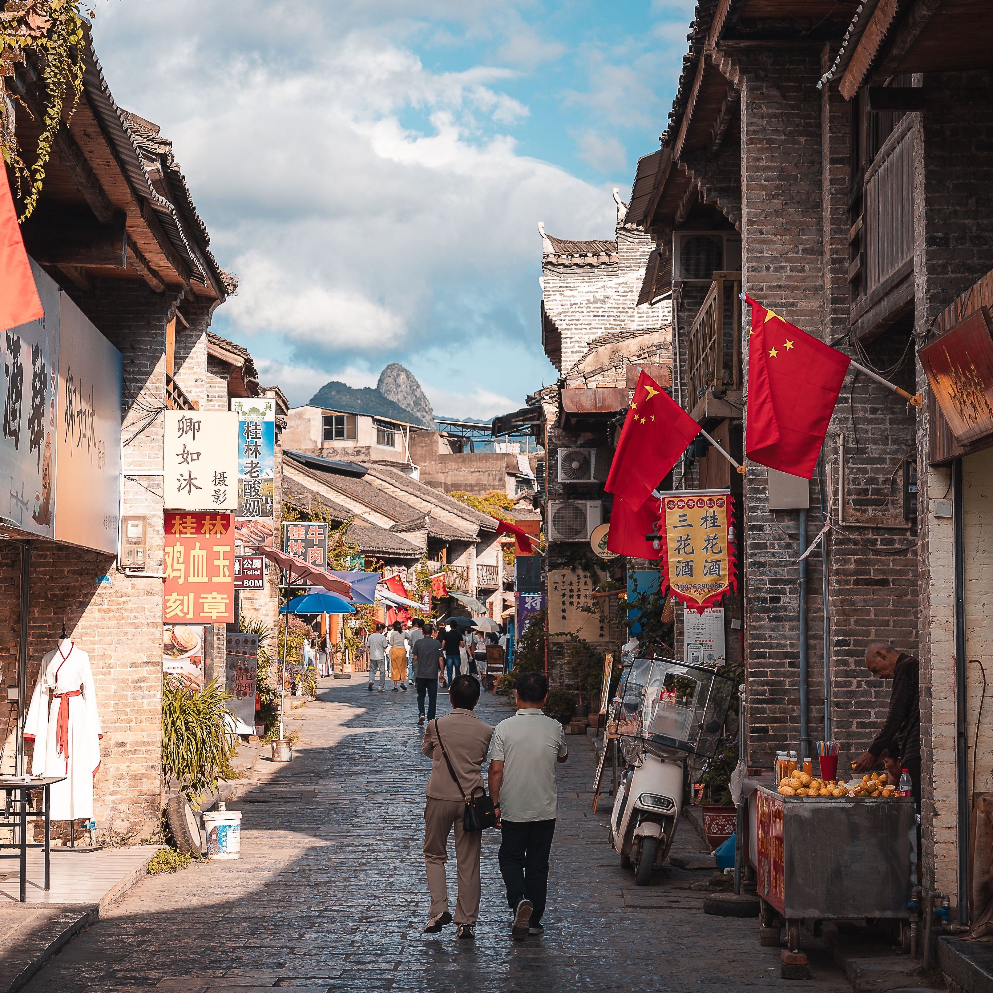 [17 Days 16 Nights] Classic China Discovery: Beijing, Xi'an, Guilin, Yangtze Cruise, Zhangjiajie & Shanghai