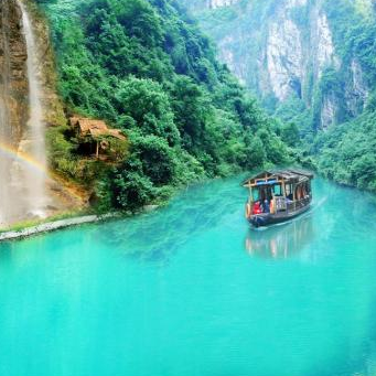Zhangjiajie Essential Tour: Forest Park + Charming Xiangxi + Tianmen Mountain + Grand Canyon + Heifeng Cave Adventure (4 Days, 3 Nights)