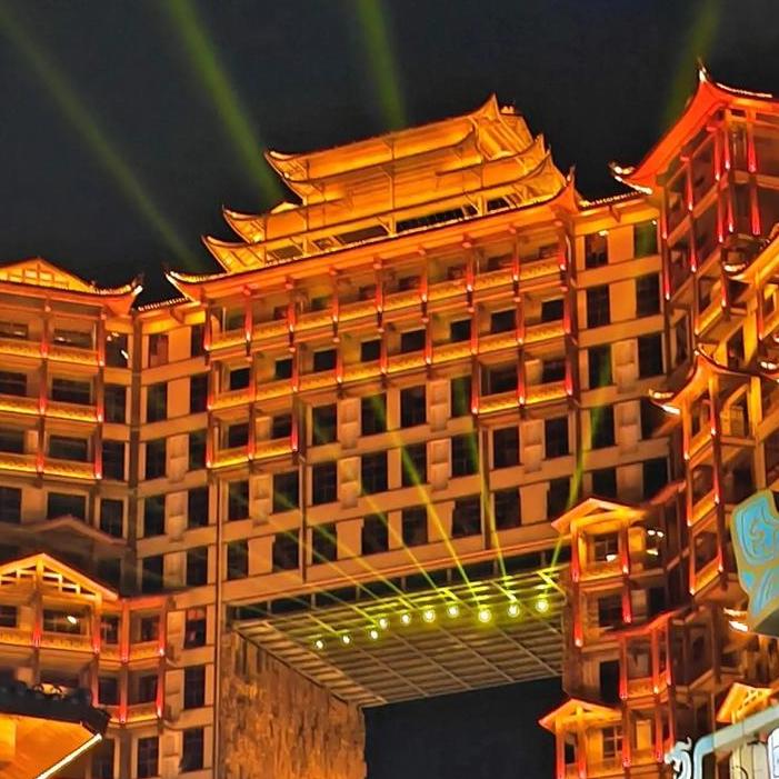 Zhangjiajie Essential Tour: Forest Park + Charming Xiangxi + Tianmen Mountain + Grand Canyon + Heifeng Cave Adventure (4 Days, 3 Nights)