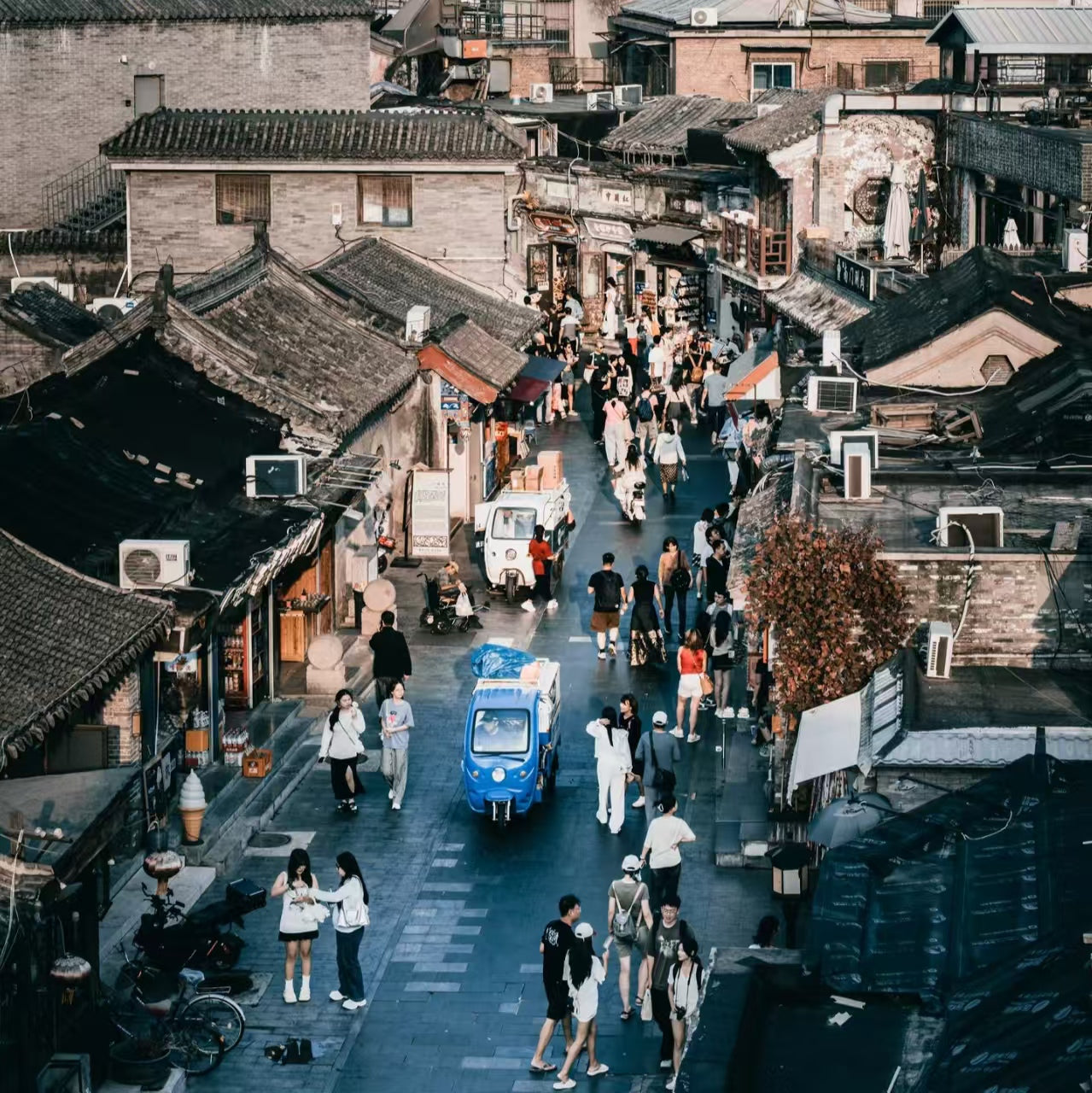 China’s Hidden Gem Route｜21 Days 20 Nights: Breathtaking Peak Forests, Mountain-City Night Views & Timeless Historic Sites All in One Trip