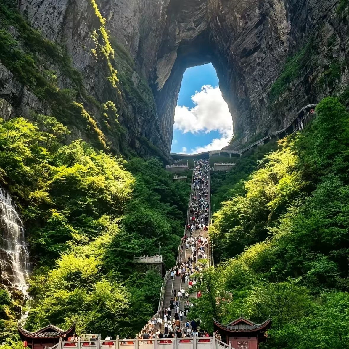 China’s Hidden Gem Route｜21 Days 20 Nights: Breathtaking Peak Forests, Mountain-City Night Views & Timeless Historic Sites All in One Trip