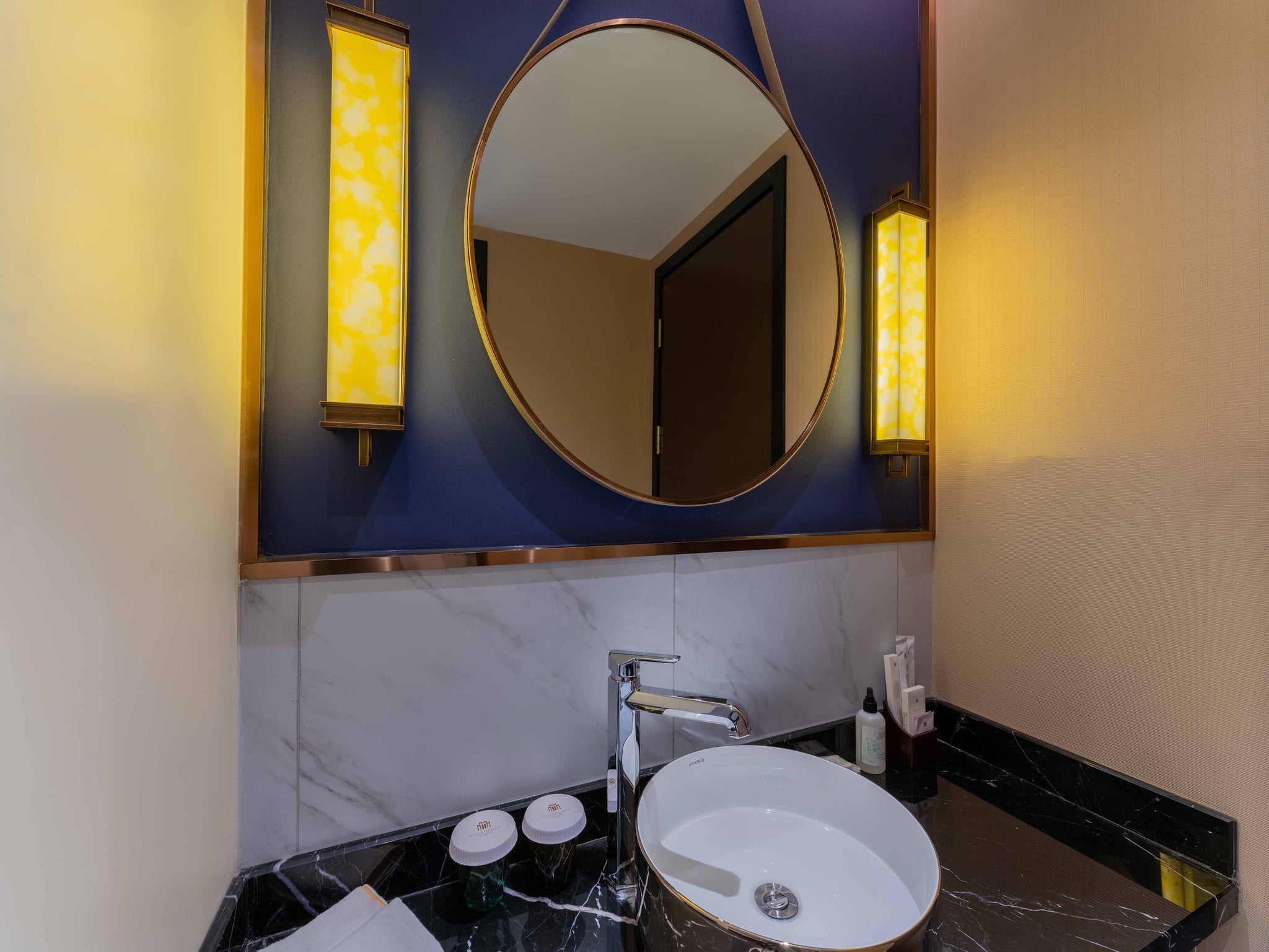 Jinjiang City Hotel-Smart Urban Big Bed Room